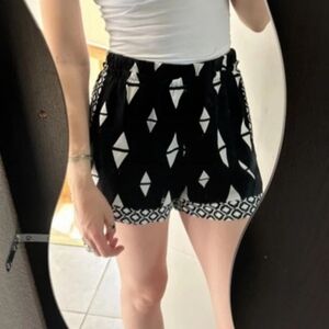 H&M Conscious shorts, size 4